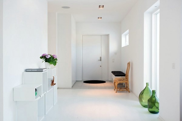 Swedish Modern Villa by Thomas Eriksson