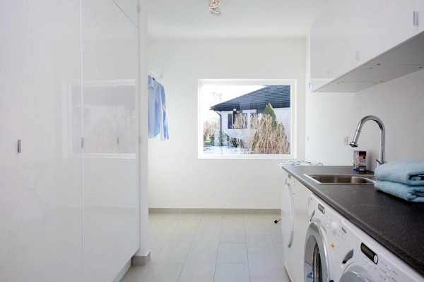 Swedish Modern Villa by Thomas Eriksson