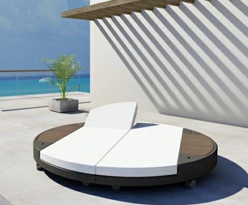 Fascinating garden bed by Freeline - freestanding bed