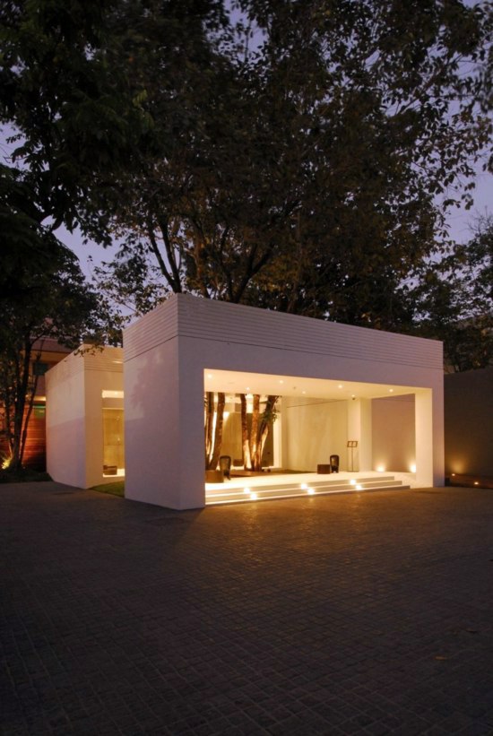 Minimalist Design Hotel - The Library in Koh Samui Minimalist Design Hotel - The Library in Koh Samui