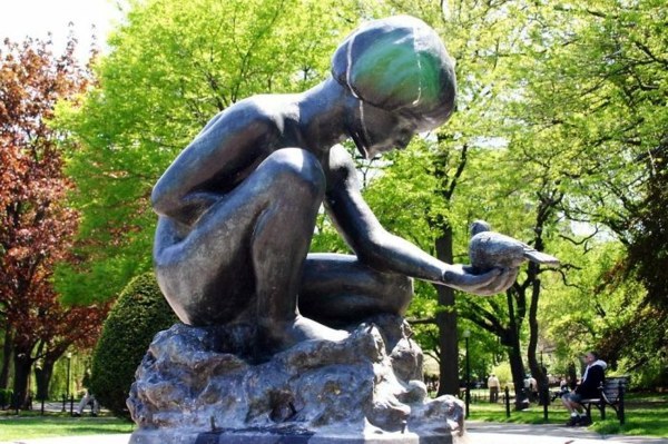 100 Famous works of art - creative sculptures and statues world