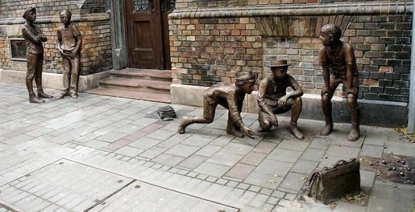 100 Famous works of art - creative sculptures and statues world