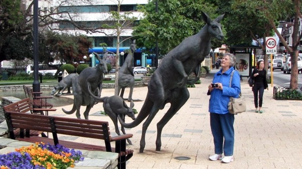100 Famous works of art - creative sculptures and statues world