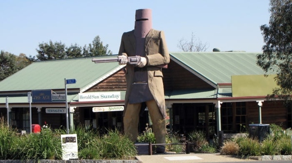 100 Famous works of art - creative sculptures and statues world