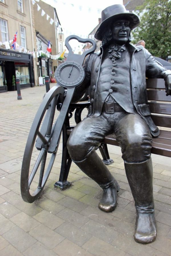 100 Famous works of art - creative sculptures and statues world