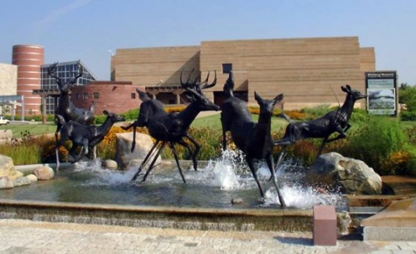 100 Famous works of art - creative sculptures and statues world