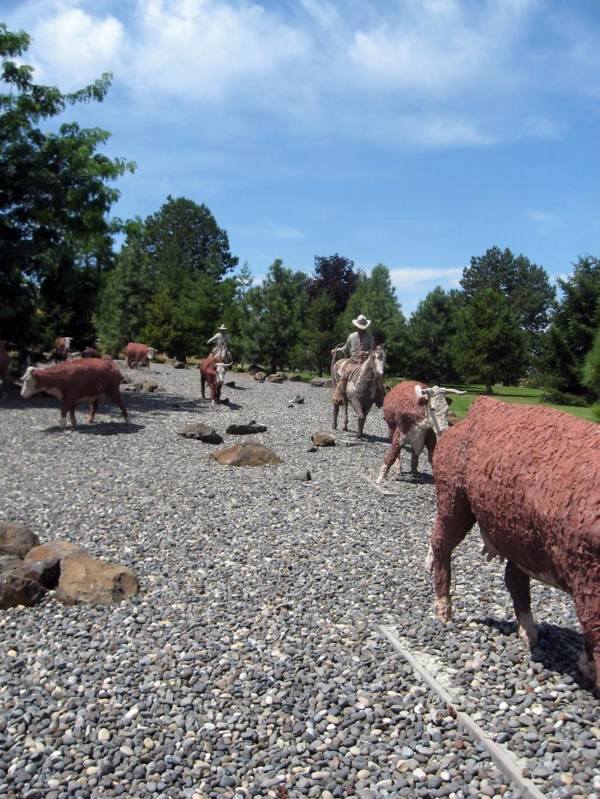 100 Famous works of art - creative sculptures and statues world