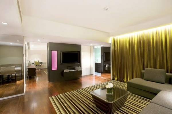 Luxury hotel in the heart of Hong Kong Luxury hotel in the heart of Hong Kong