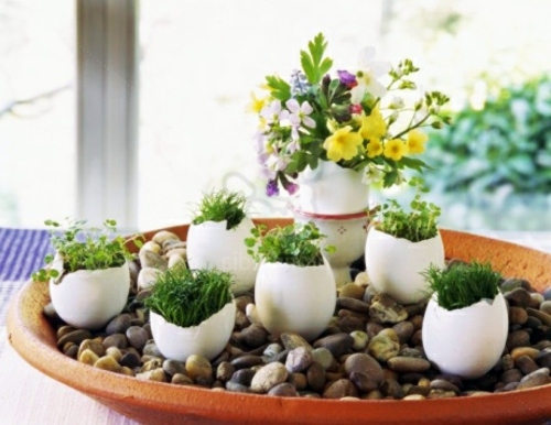 Easter decoration with spring flowers Easter decoration with spring flowers