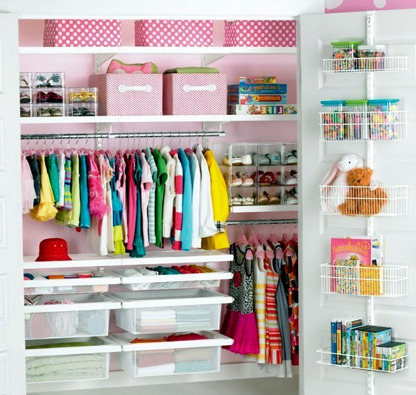 Ideas for closet systems in the nursery | Ofdesign