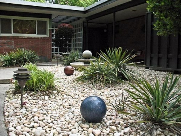 How can one create his front garden design modern | Interior Design