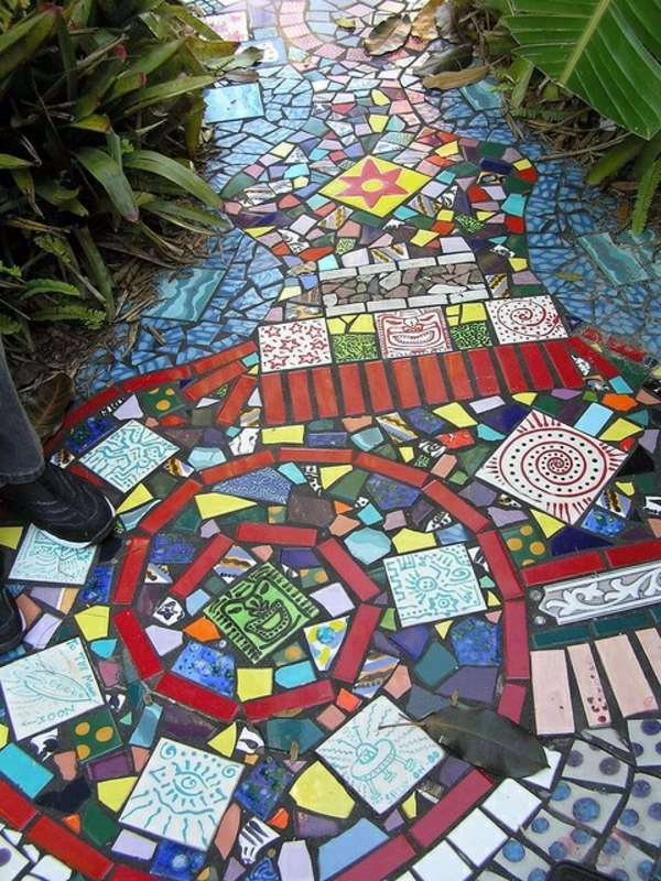 How can one create his front garden design modern