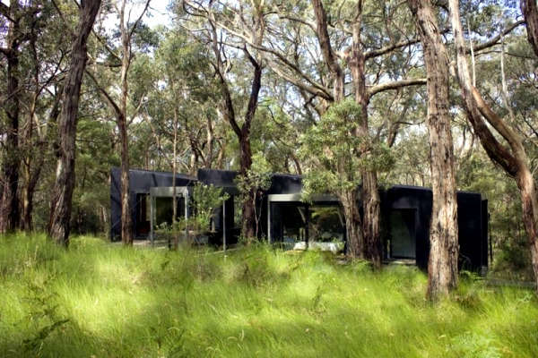 Simple House Design in Minimalist Style Simple House Design in Minimalist Style