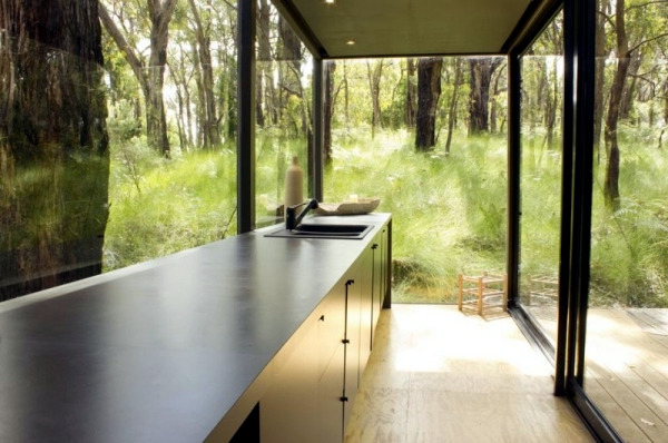 Simple House Design in Minimalist Style Simple House Design in Minimalist Style