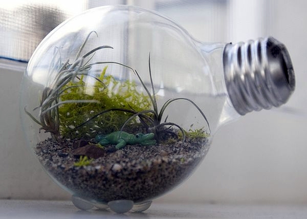 DIY - Do it yourself - 15 creative and original decoration ideas with bulbs