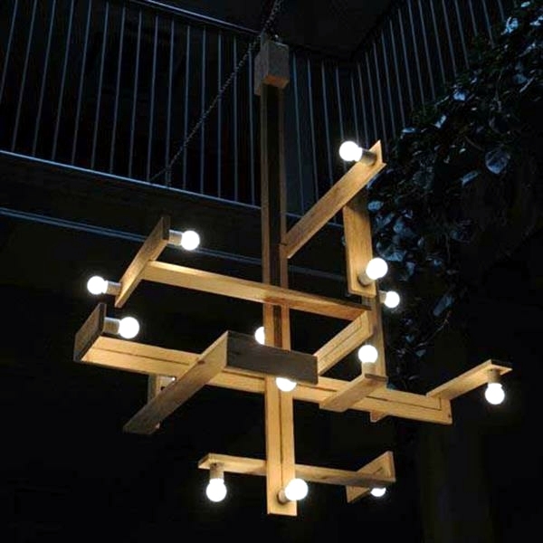 Lampen - DIY Chandelier from Euro pallets brighten your home