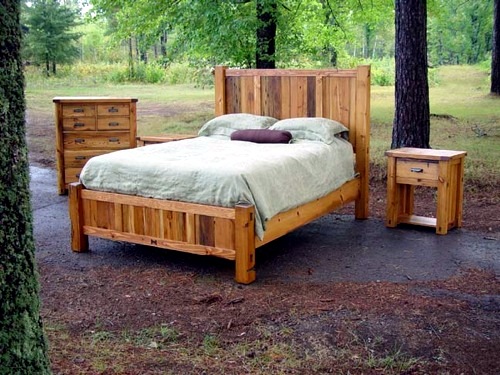 Invite the country style home – 10 rustic bed designs