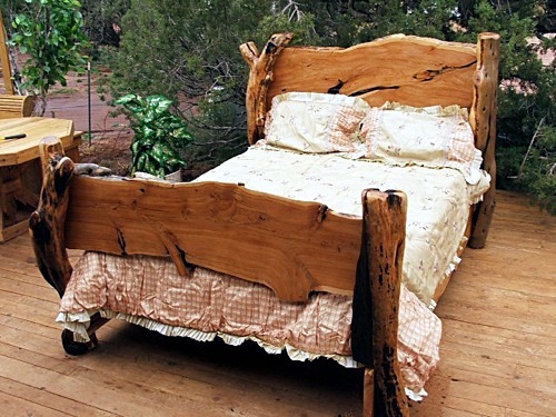 Invite the country style home - 10 rustic bed designs