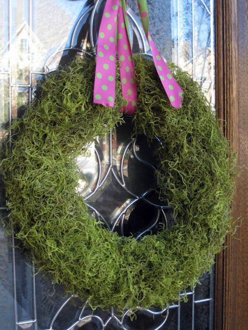 Subject Moss Wreath for Easter - fantastic decor idea