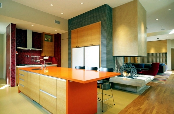 Find out more about the color scheme of your boring kitchen