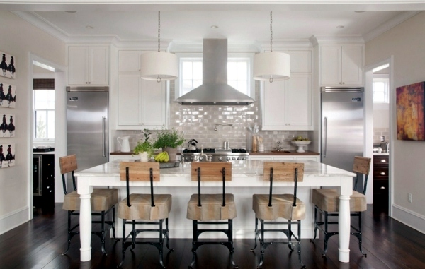 Find out more about the color scheme of your boring kitchen