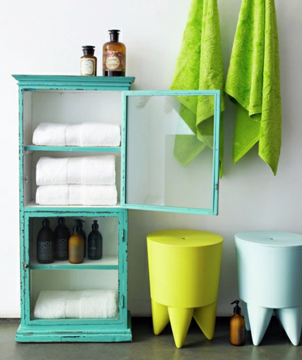 Ideas for small bathroom - Space-saving furniture solutions
