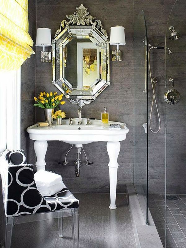 Ideas for small bathroom - Space-saving furniture solutions