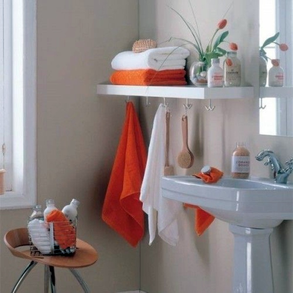 Ideas for small bathroom - Space-saving furniture solutions