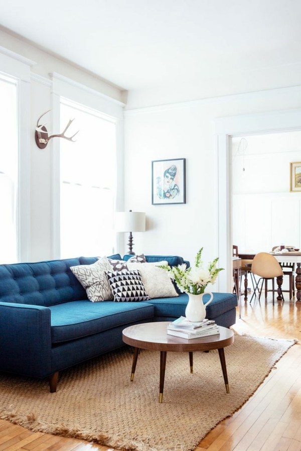 Round coffee table - the eye-catcher in your living room