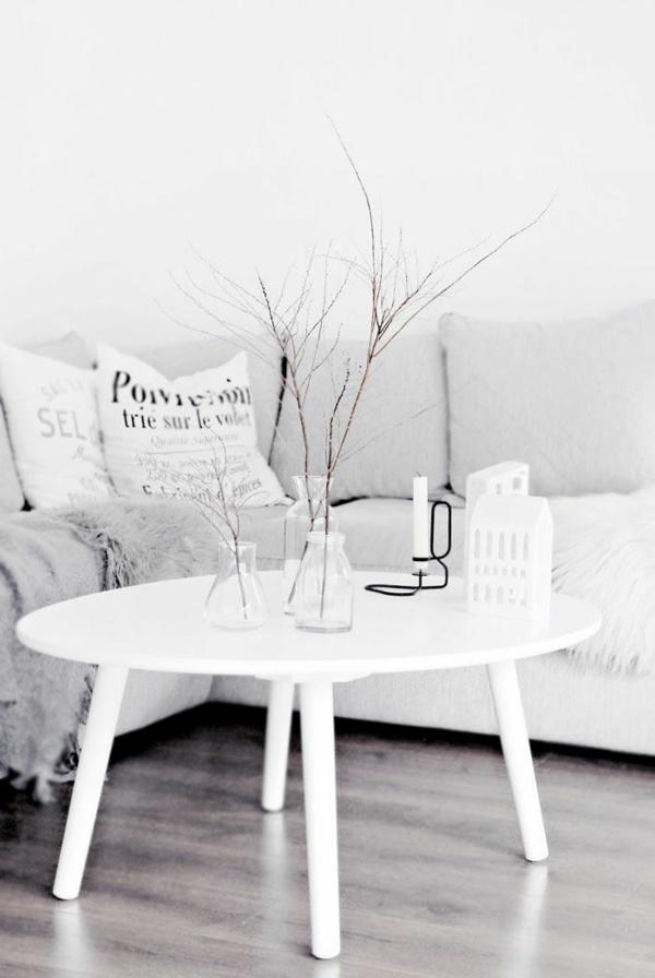Round coffee table - the eye-catcher in your living room