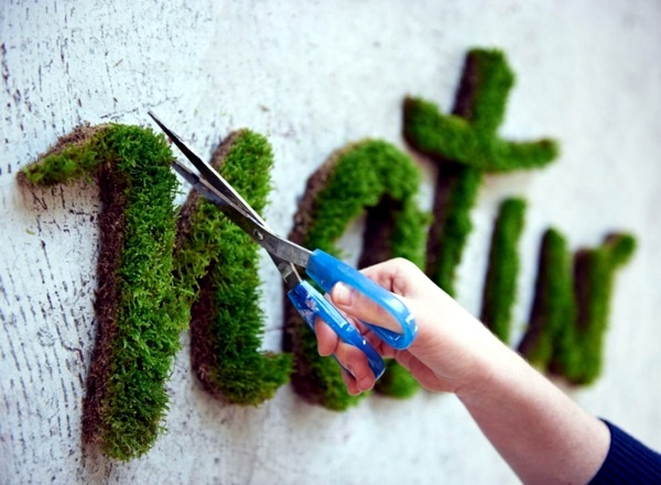 Wanddeko - Create moss graffiti and host a "green" message Wanddeko - Create moss graffiti and host a "green" message