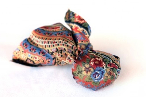 Creative Easter eggs decoration of silk