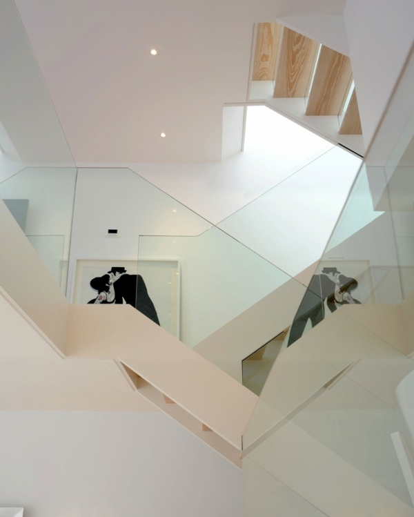 Interior Design in Scandinavian style illuminates a London flat