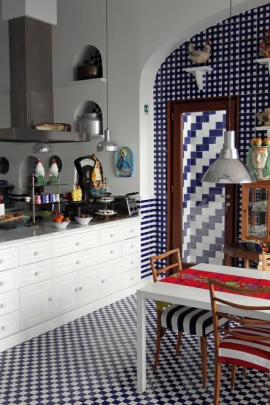 Decorate with Vichy Karo materials for a cozy ambience