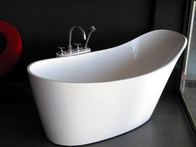 The Freestanding Bathtub The Freestanding Bathtub