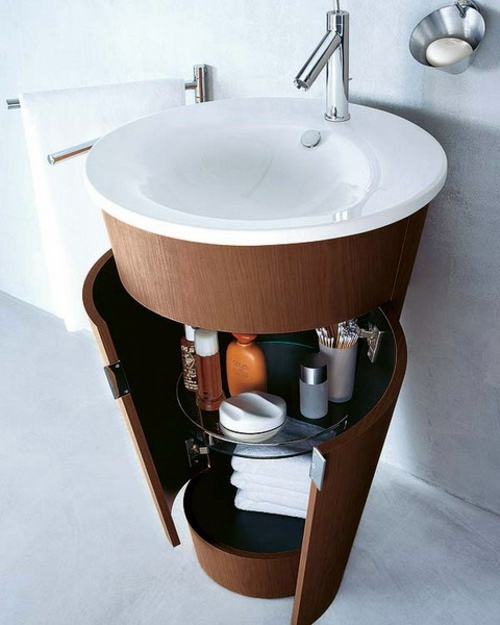 Bathroom with extra storage space