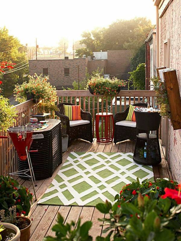 Colourful garden decorations make yourself - how can you refresh the exterior