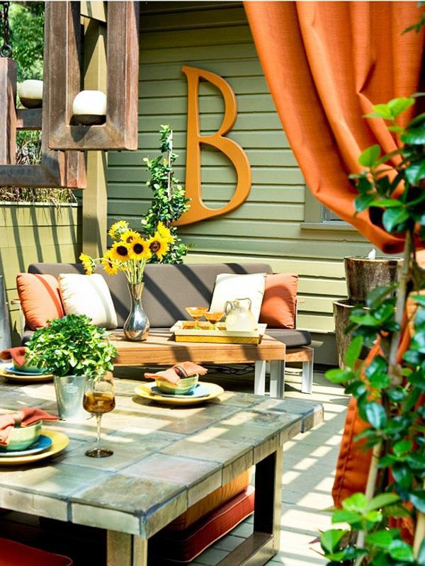 Colourful garden decorations make yourself - how can you refresh the exterior