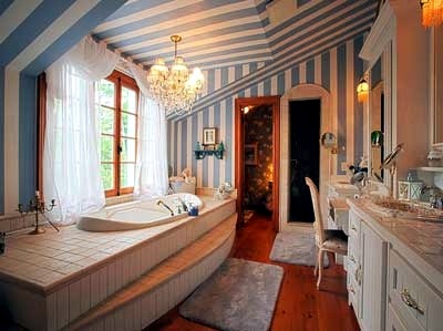 Special Dream Homes of Quebec - Bathrooms