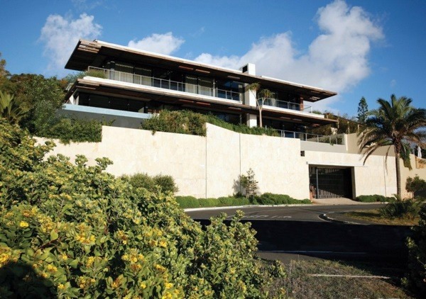 Modern Luxury Residence in Cape Town with breathtaking ocean views and stylish interiors Modern Luxury Residence in Cape Town with breathtaking ocean views and stylish interiors