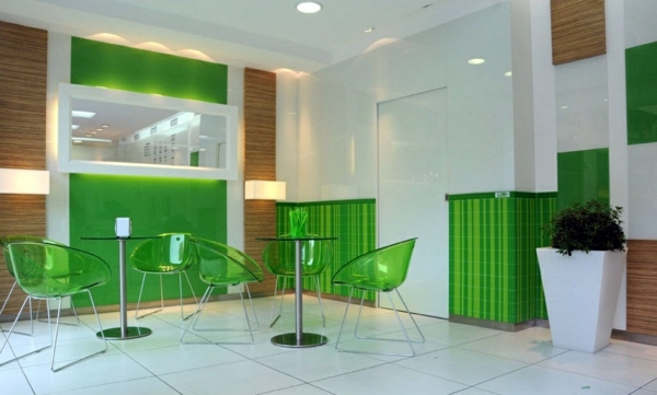 Underline plastic panels - wall paneling in a fresh color