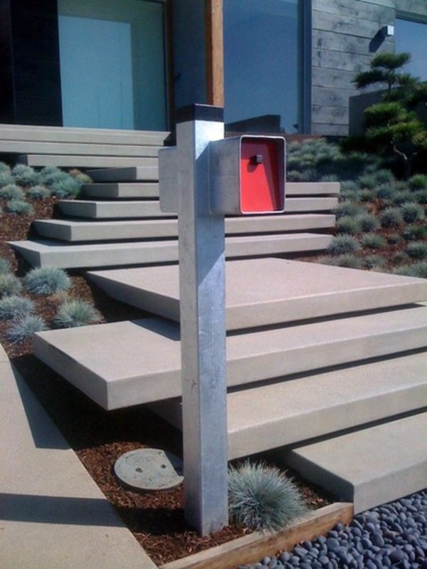 Design Mailbox - Fits your mailbox to your house?