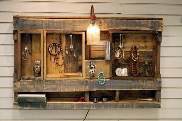 DIY Furniture from Euro pallets - 101 craft ideas for wood pallets