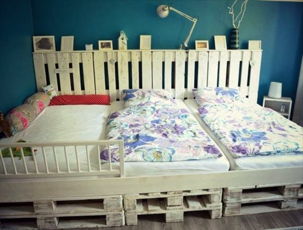DIY Furniture from Euro pallets - 101 craft ideas for wood pallets