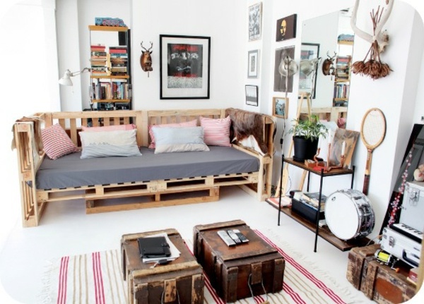 DIY Furniture from Euro pallets - 101 craft ideas for wood pallets