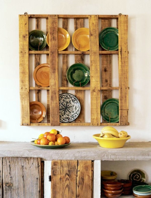 DIY Furniture from Euro pallets - 101 craft ideas for wood pallets