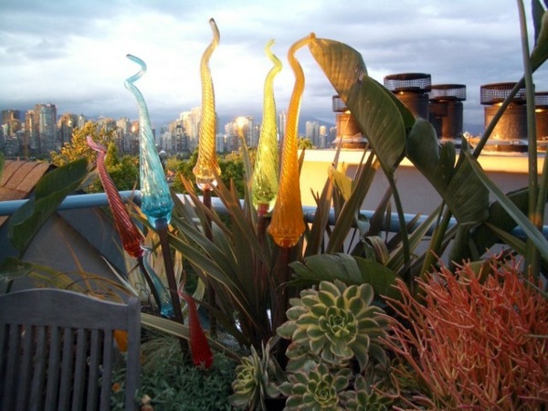 Fresh colors in the garden - 8 Ways for a vibrant design outdoor