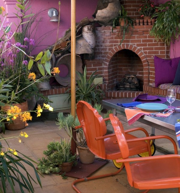Fresh colors in the garden - 8 Ways for a vibrant design outdoor