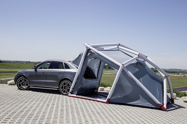 Camping is made easy with the camping tent for Audi Q3 Camping is made easy with the camping tent for Audi Q3