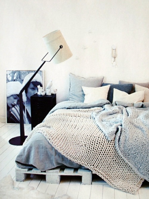 Cool Furniture from Euro pallets - 55 craft ideas for recycled wooden pallets